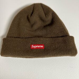 Supreme winter hat‎
